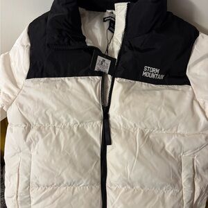 Storm Mountain Black and White Puffer Jacket